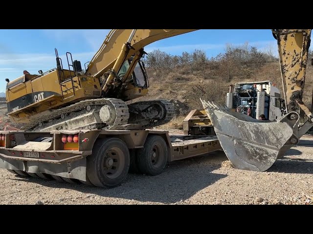 Loading & Transporting On Site The Caterpillar 365C Excavator - Fasoulas Heavy Transports - 4k