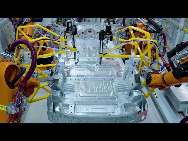 Produktion BMW iX im Werk Dingolfing.Karosseriebau.