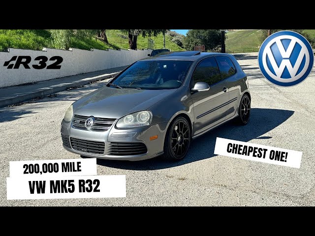 I BOUGHT A 200,000 MILE VW MK5 R32 | CHEAPEST ONE!