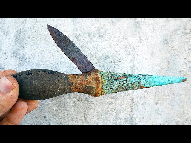Restoration of Rusty Knife- But What Is It For?