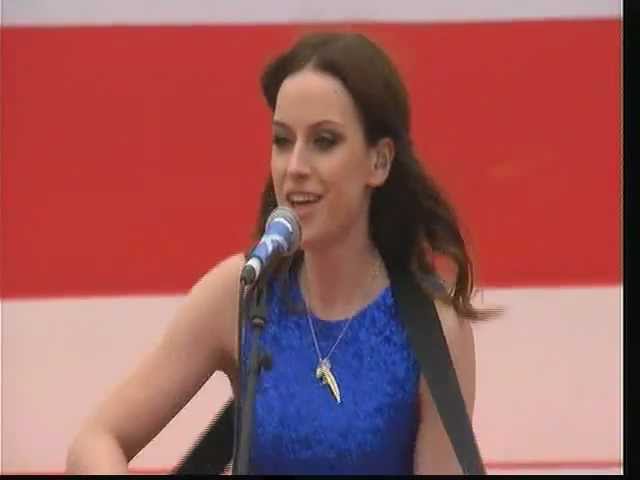 Amy Macdonald performs 'Pride' at the Olympic Athletes' Parade