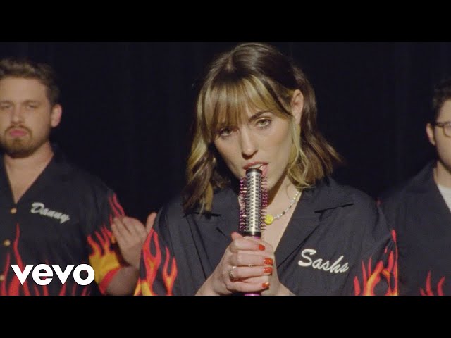 Sasha Alex Sloan - I Blame The World (Official Video)