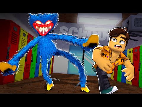 ESCAPE HUGGY WUGGY! Roblox Poppy Playtime Story (SCARY)