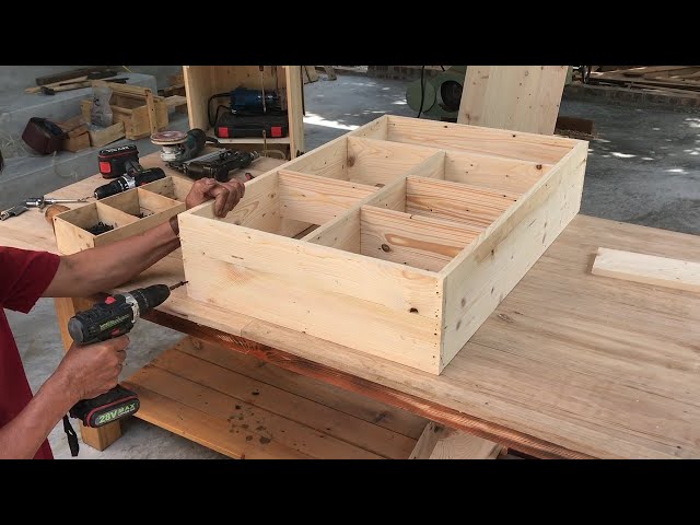 Amazing Idea Creative Woodworking From Pallets // Build Smart Folding Tables Combined Storage   DIY
