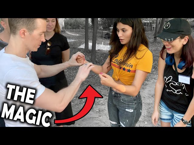 Street Magic... IN THE PARK.... In.. Ukraine!  Because, uh... WHY NOT!?!