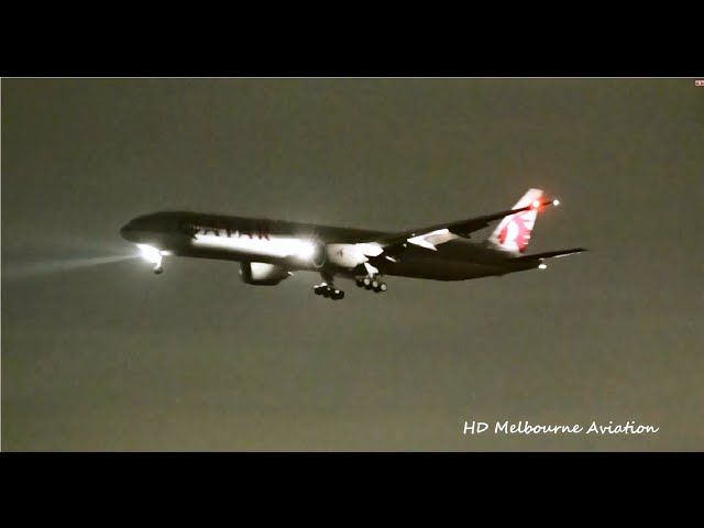 Night Plane Spotting - Qatar Airways 777-300ER Night Arrival Melbourne Airport [A7-BAM]