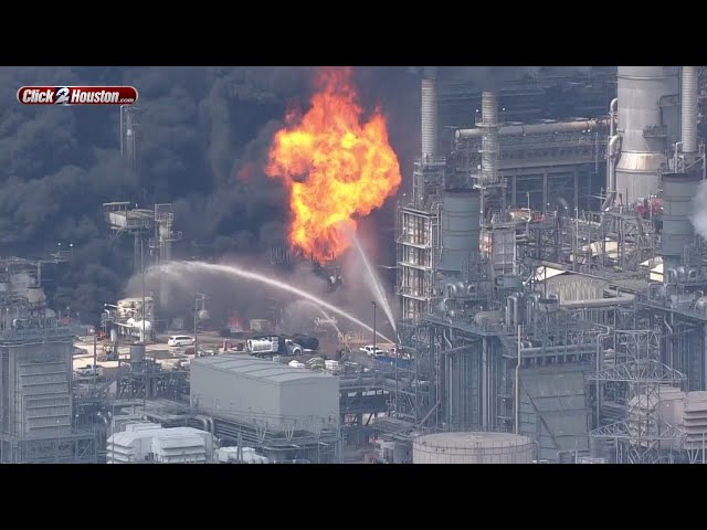 WATCH LIVE: 1 person injured, hospitalized after Shell Chemical Plant explosion in Deer Park