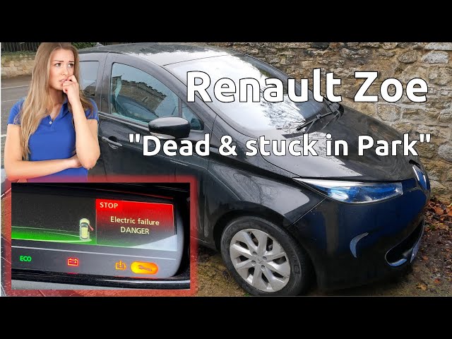 Dead Renault Zoe with "DANGER Electric Failure/Motor Failure" messages on the dash