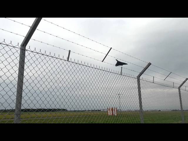 Vulcan XH558 AWESOME HOWL! Best Take Off Yet (19/0