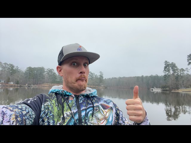 🔴LIVE Crappie fishing in the fog!