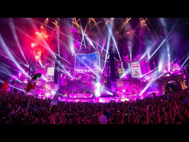 Dimitri Vegas & Like Mike vs Steve Aoki - 15Y Tomorrowland Closing Show (3 Are Legend: Classics Set)