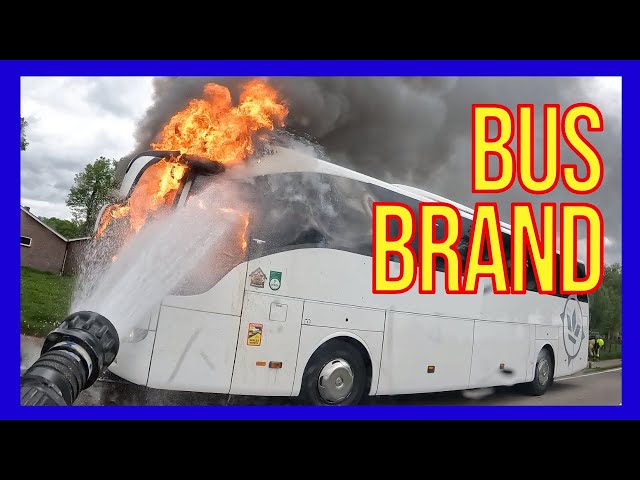 Bus fire - VOLUNTEERS DUTCH FIRE FIGHTERS -