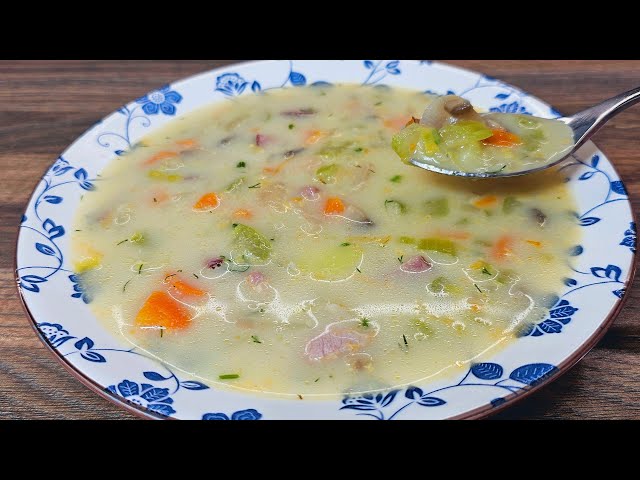A simple and delicious soup like medicine for my stomach! Delicious potato soup!