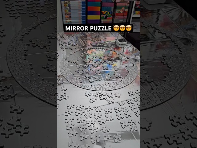 This jigsaw puzzle is a mirror 😳