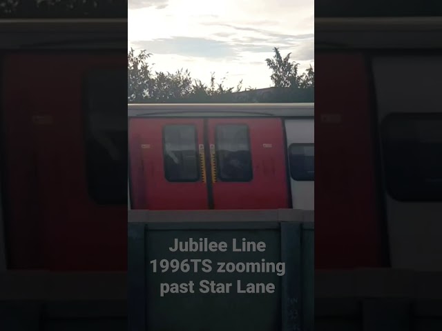 Jubilee Line 1996TS zooming past Star Lane