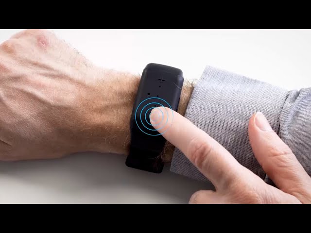 Sound-Sensing Wristband for the Deaf & Hard of Hearing | The Henry Ford’s Innovation Nation