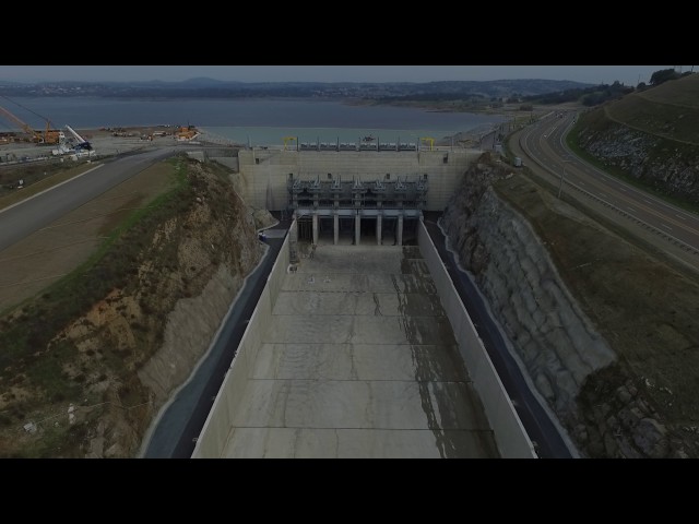Folsom Dam and New Spillway