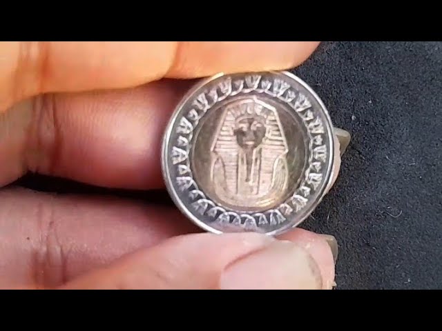 Cleaning Dirt and Rasty(EGYPT 1 POUND) Restored Old Coin Timelapse.