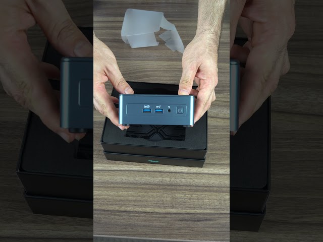 Unboxing GEEKOM IT12 Mini PC