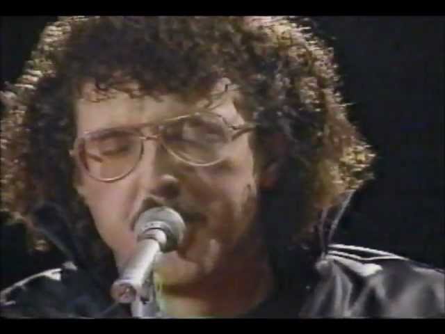 "Weird Al" Yankovic on New Motown Revue (1985) - "One More Minute"