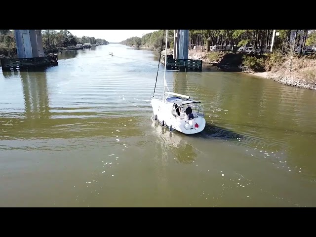 Blow boat!!!!! James Be Cool heading to dry dock 31 Hunter Sailboat