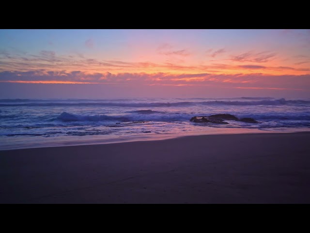 Post-Sunset Glow on the Beach PART II - White Noise ASMR, 4 hours at 4K