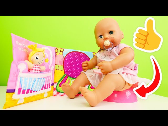 Baby doll potty training & morning routine with baby born doll. Pretend to play with baby dolls
