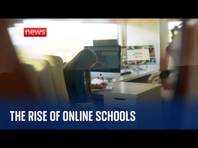 Online learning: Teen describes why she left 'hellhole' school to learn online