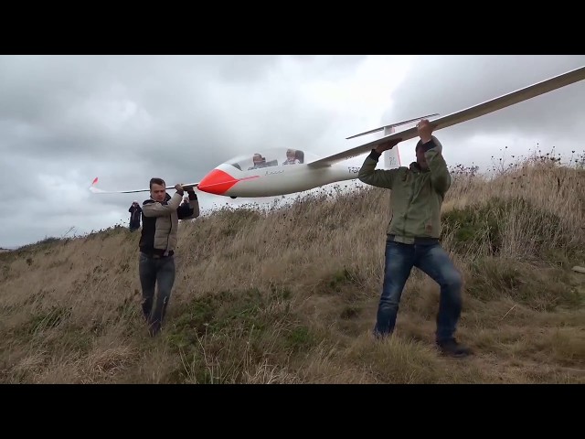 Arcus 8m - First flight at the seaside in Brittany