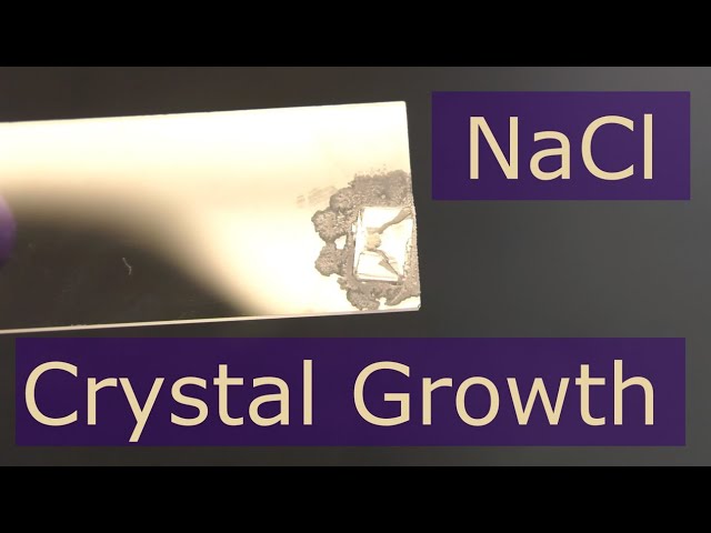 Oriented growth of mm-sized NaCl crystals - XRD
