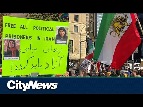 Vancouverites stand up for women’s rights in Iran