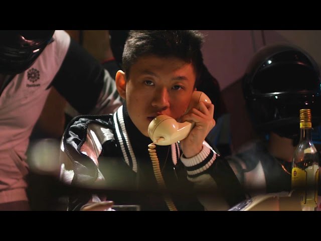 Rich Brian - Who That Be (Official Music Video)
