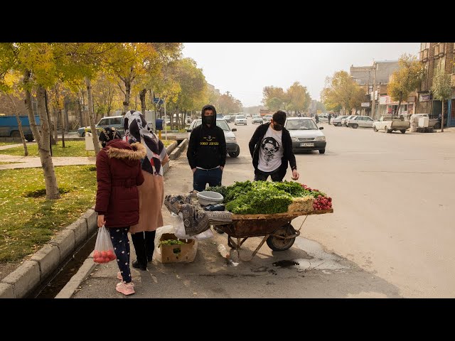Walking tour in Arak, Iran 2022 | Square Arg Bazaar