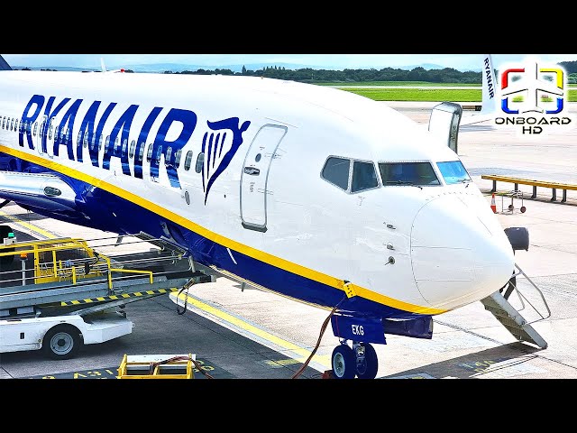 TRIP REPORT | Flying the (already) Old & Rare Cabin! | Mallorca to Manchester | Ryanair Boeing 737