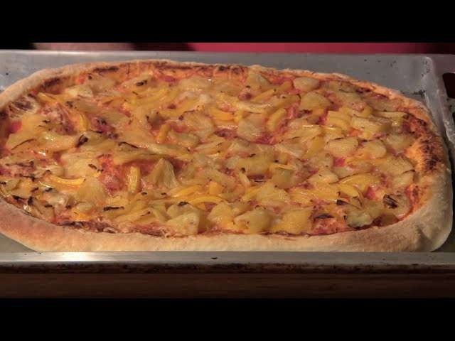 Pizza Hawaii-Pizzateig-Hefeteig-einfach selbst machen-How To Make Pizza Dough