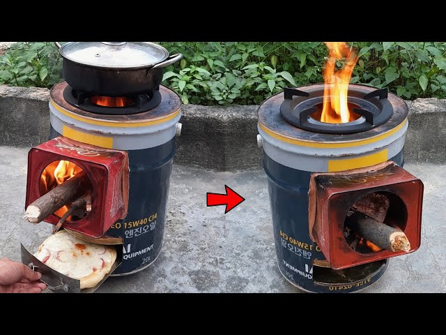 AMAZING - Rocket Stove Combined With Pizza Oven - Made Of Clay And Oil Barrel