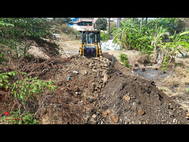 The House​ Backyard​ Was Clutter​ Soils Filling Up With Skills Operator Dozer Heavy And Dump Trucks