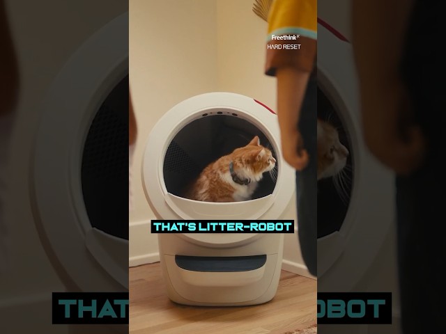 #CES2024 This litter robot eats your cat's poo 💩😮