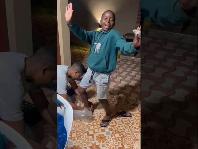 His brother saved to buy him a special gift and his reaction is amazing 😂❤️