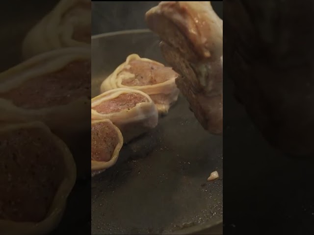Schnelles Pfannengericht: Schweinefilet im Speckmantel