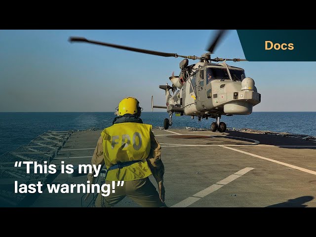 Chilling moment Iranian gunboat heads towards the Royal Navy's HMS Duncan | Warship: Life At Sea