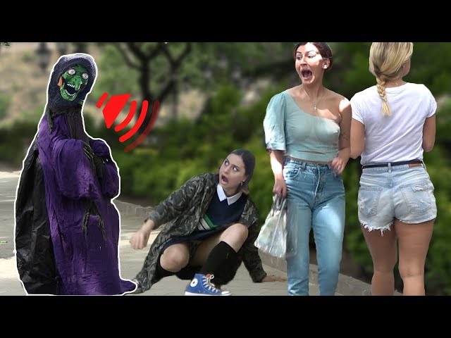SCARY HALLOWEEN GHOST PRANK 👻 - Best of Just For Laughs  - AWESOME REACTIONS