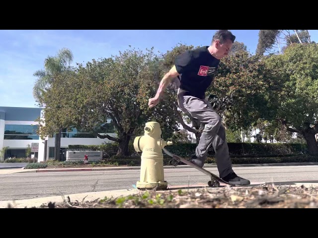 Frankie Hill Vrs the Hydrant