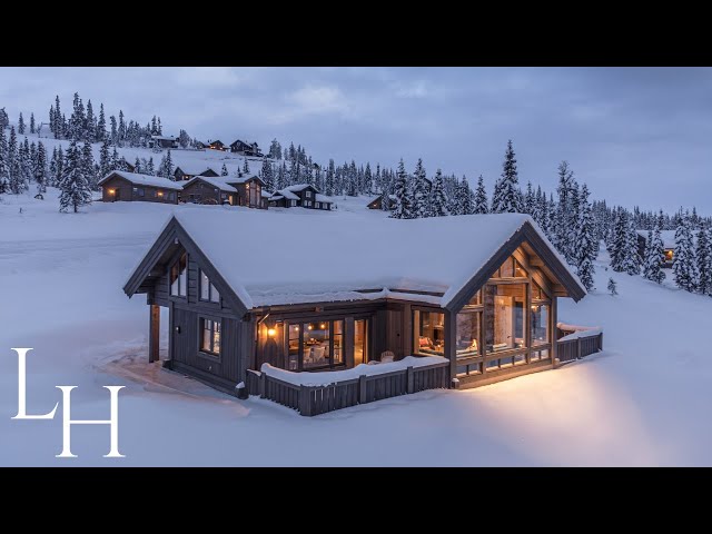 This Ultra Modern Mountain Home Will Blow Your Mind | See Inside
