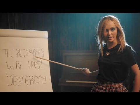 Lily-Rose Depp Teaches You a French Accent | Surprise Showcase