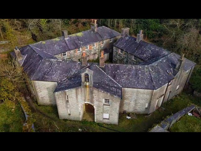 PARANOID MILLIONAIRE TURNED HIS ABANDONED HOUSE INTO A FORTRESS