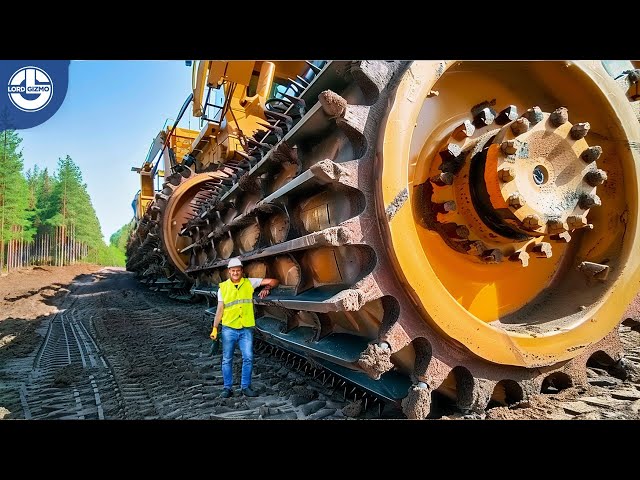 200 Jaw-Dropping SUPER Powerful Machines And Heavy-Duty Attachments That Are On Another Level