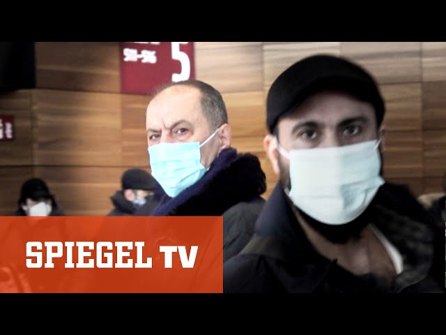 "Der Pate" verlässt Deutschland: Ausreise von Clan-Chef Mahmoud Al Zein | SPIEGEL TV