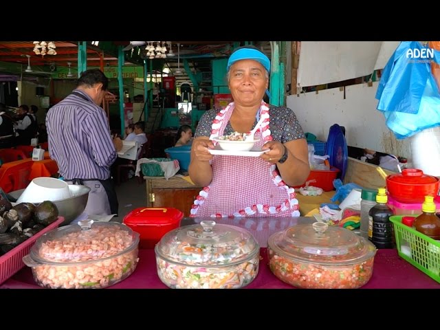 Street Food in El Salvador - Ceviche / Seafood