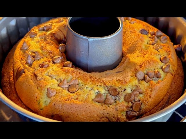 GIANT CAKE with 1 SPOON🥄 / Simple and very tasty